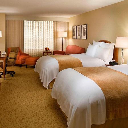 Toronto Airport Marriott Hotel Buitenkant foto