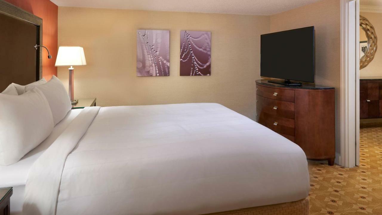 Toronto Airport Marriott Hotel Buitenkant foto